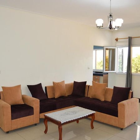 Yaoundé Residence Rosalie מראה חיצוני תמונה