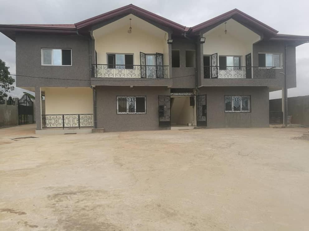 Yaoundé Residence Rosalie מראה חיצוני תמונה