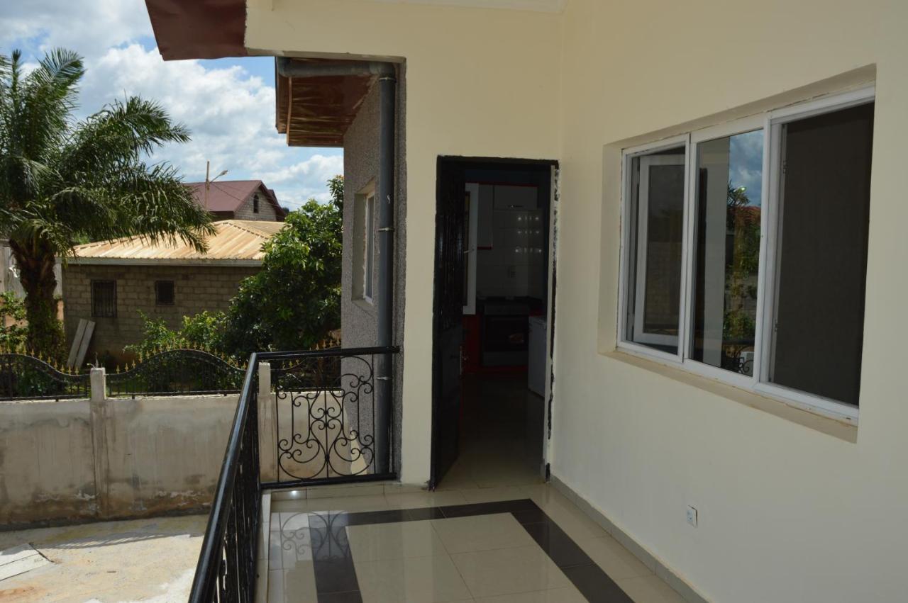 Yaoundé Residence Rosalie מראה חיצוני תמונה