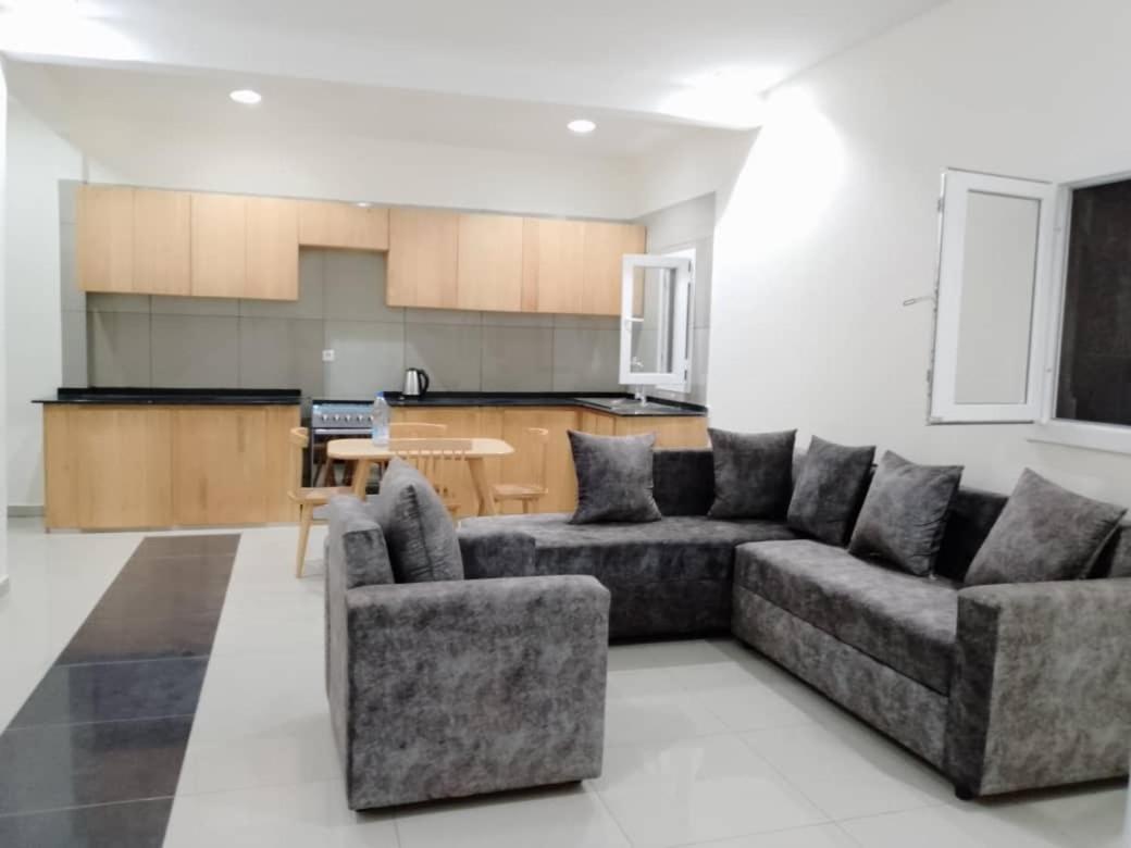 Yaoundé Residence Rosalie מראה חיצוני תמונה