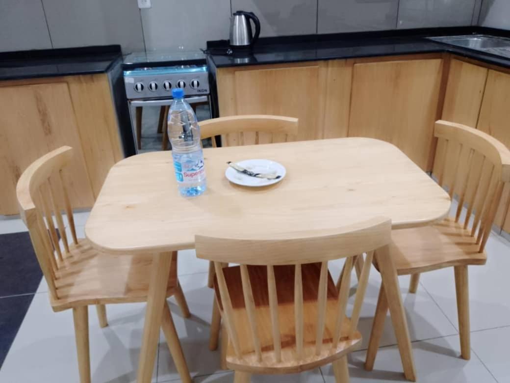 Yaoundé Residence Rosalie מראה חיצוני תמונה