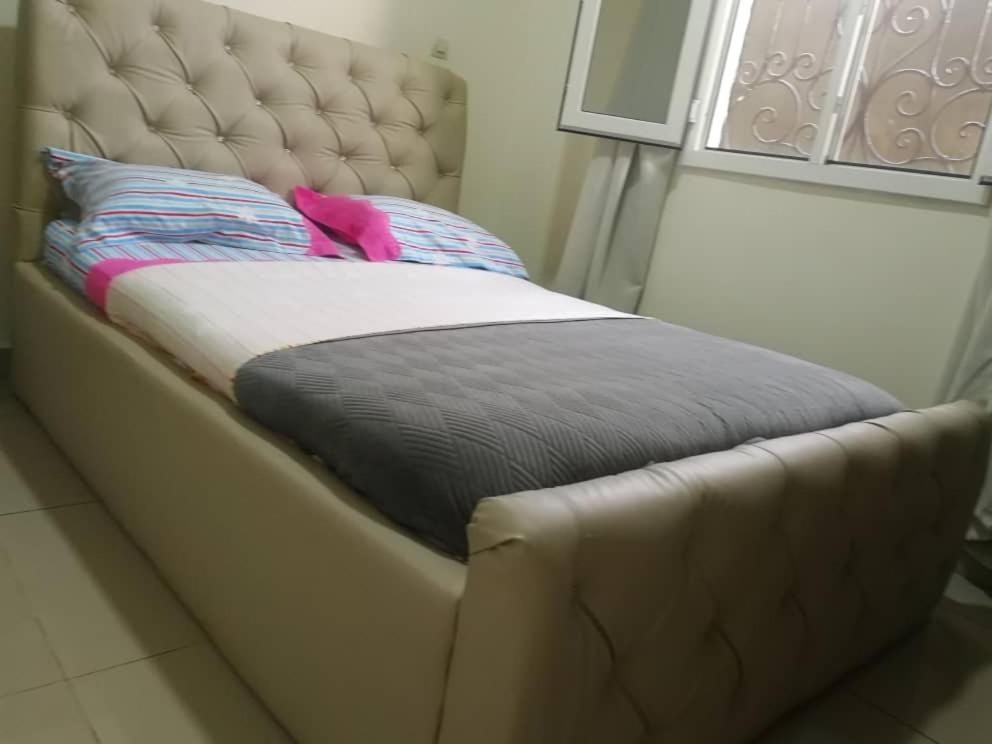 Yaoundé Residence Rosalie מראה חיצוני תמונה