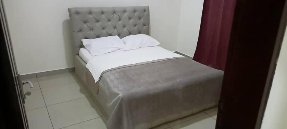 Yaoundé Residence Rosalie חדר תמונה