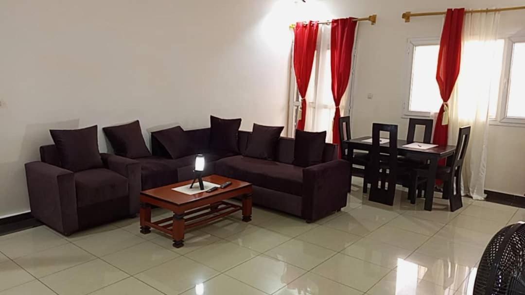 Yaoundé Residence Rosalie חדר תמונה